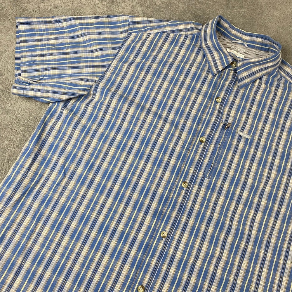 Columbia Men's XL Blue Plaid Short Sleeve Vented Omni-Shade Hiking Fishing Shirt